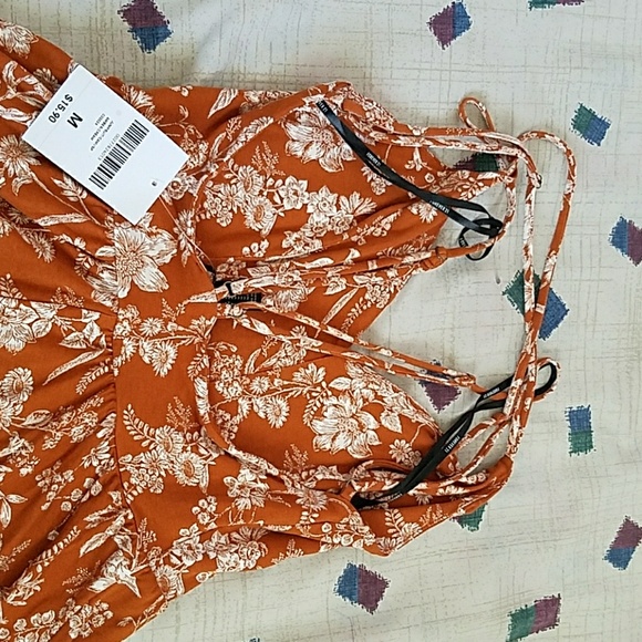 Romper - Picture 2 of 2